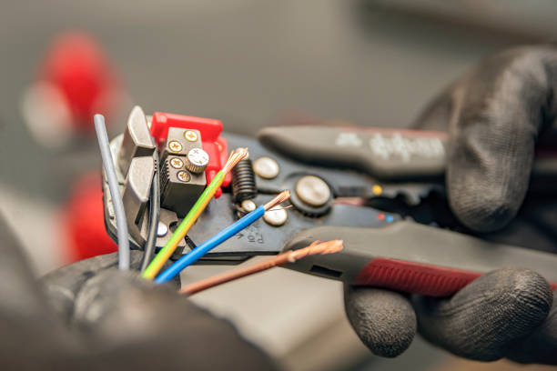 Best Licensed Electrician  in Davidson, NC